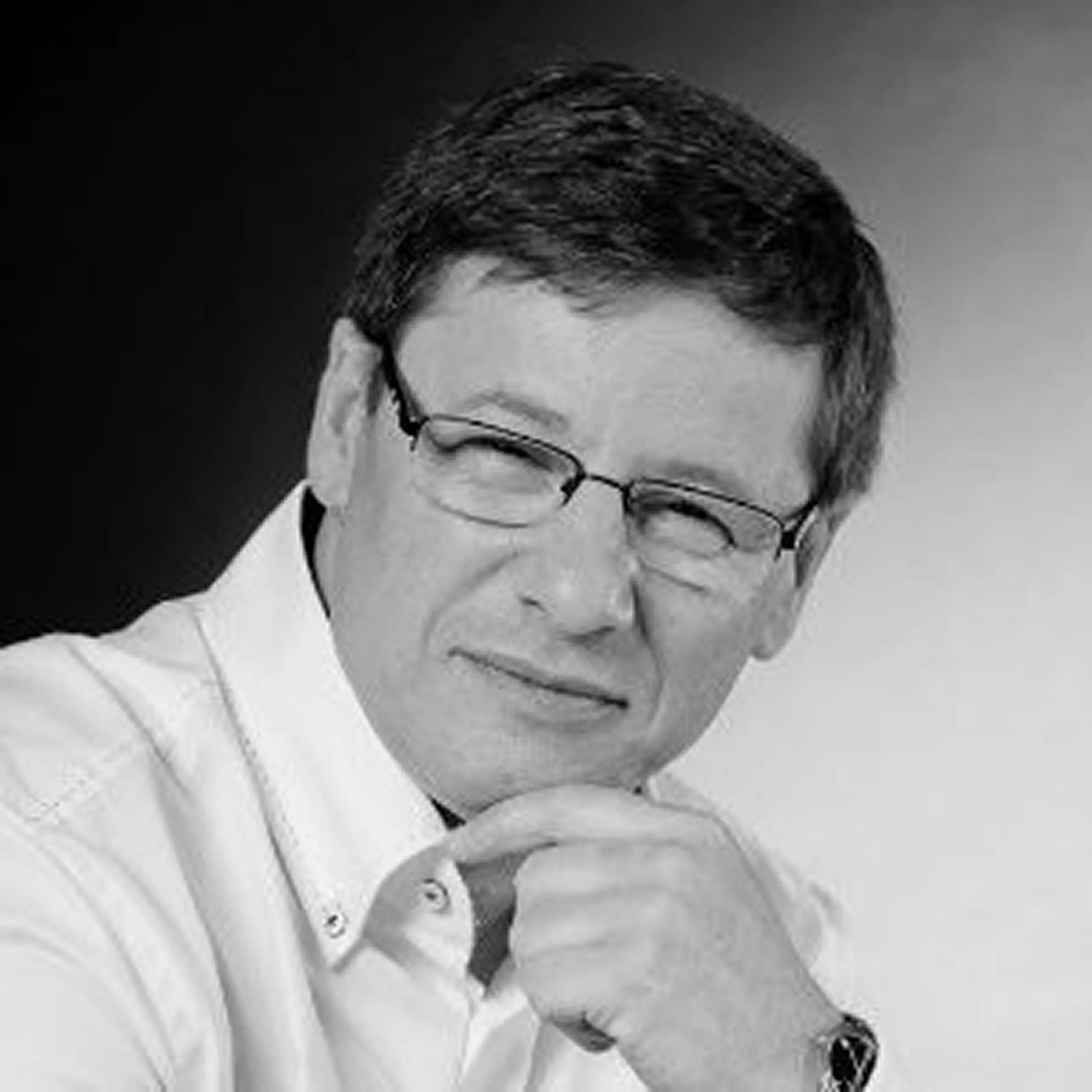 Daniel Renous CEO Record Express